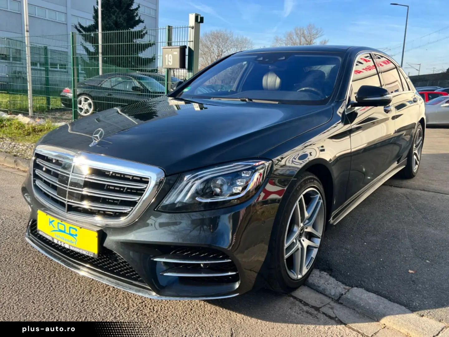 MERCEDES-BENZ S 400 LANG 4Matic AMG PANO 8-FACH 360  BURM