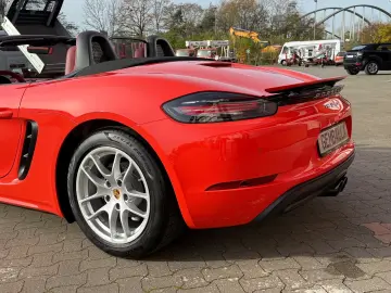 Porsche Boxster718 BOXSTER  NEUWAGEN  BAUJAHR