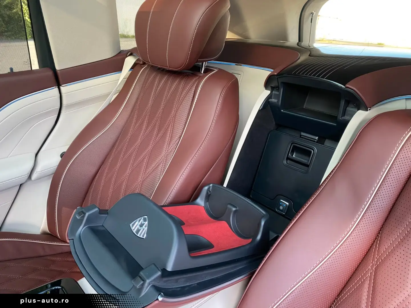 Mercedes-Benz GLS 600