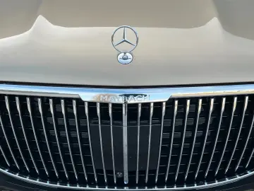 Mercedes-Benz GLS 600