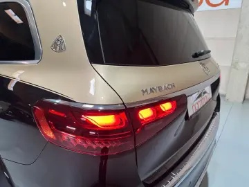 Mercedes-Benz GLS 600