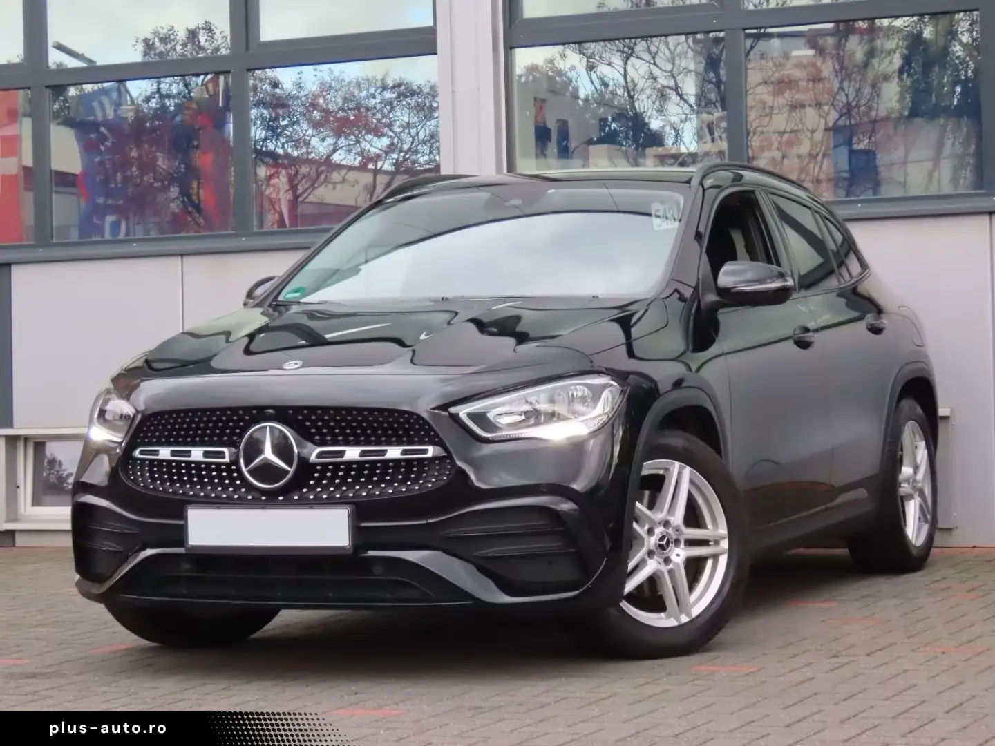 Mercedes-Benz GLA 200