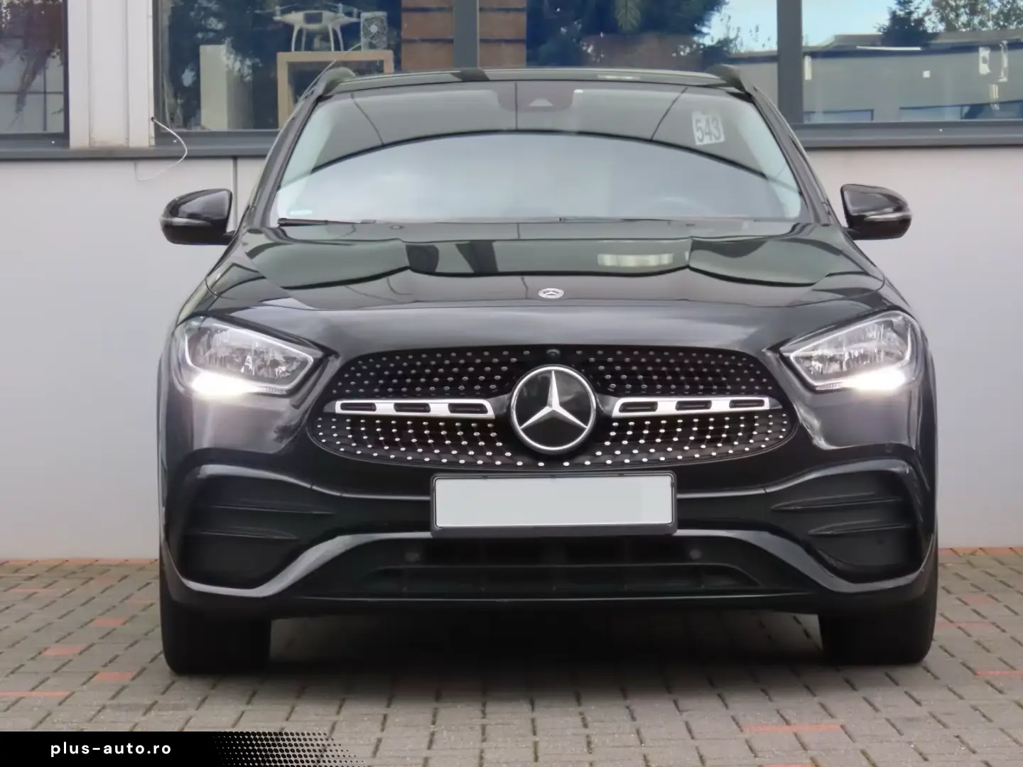 Mercedes-Benz GLA 200