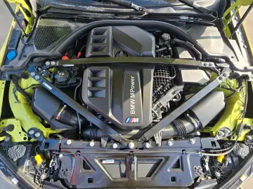 BMW M4 Coupe xDrive Competition Carbon Keramik