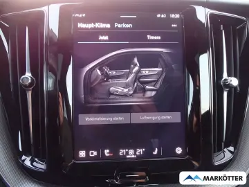 VOLVO XC60 Plus Black Edition Plug-In Hybrid AWD LED B