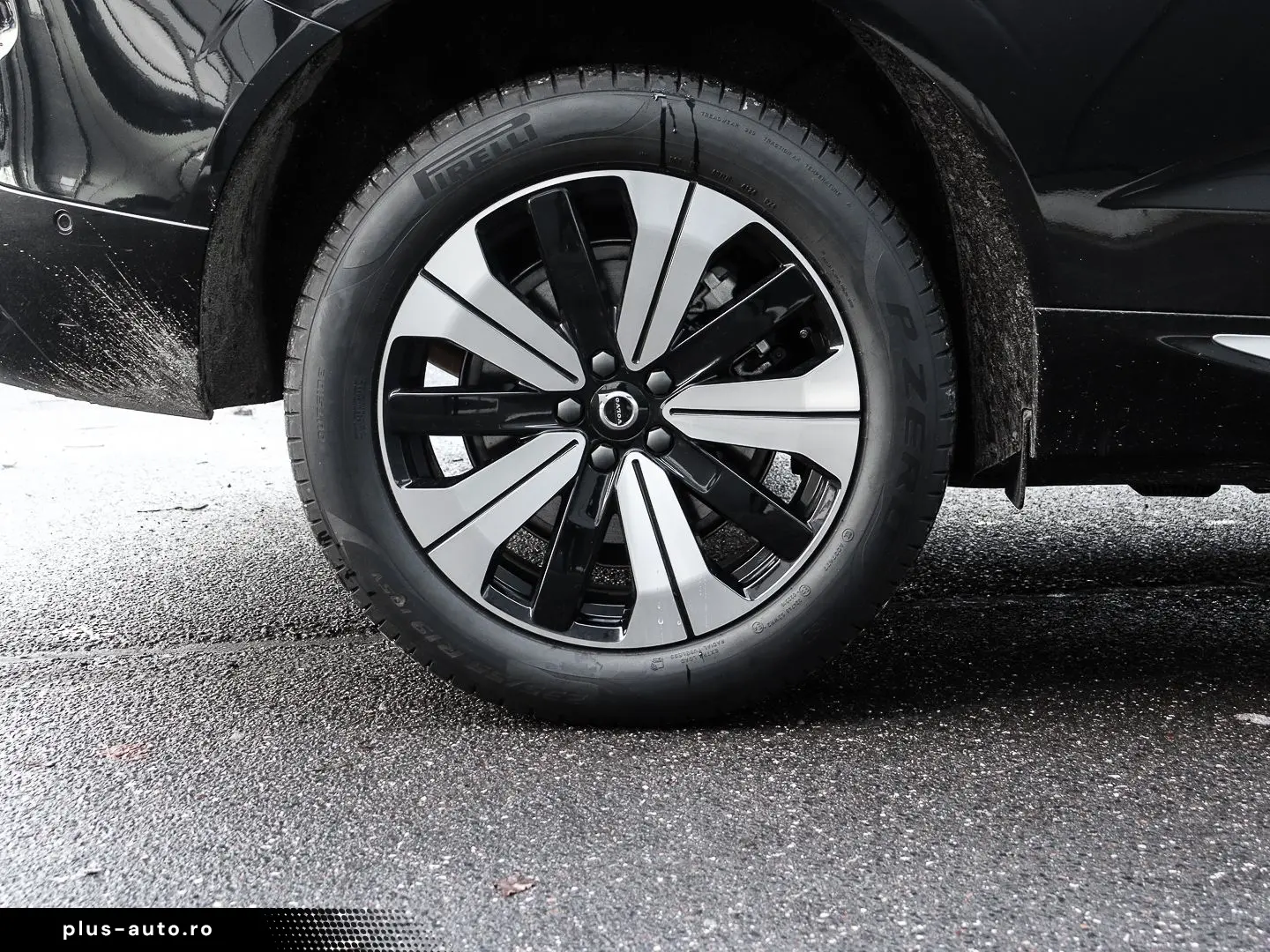 VOLVO XC60 Plus Bright Recharge Plug-In Hybrid AWD Sta