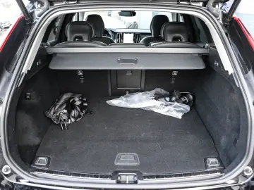 VOLVO XC60 Plus Bright Recharge Plug-In Hybrid AWD Sta