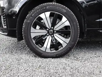 VOLVO XC60 Plus Dark Recharge Plug-In Hybrid AWD T6 Tw