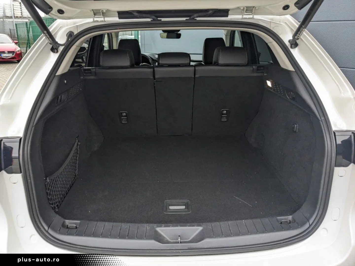 MAZDA CX-60 2.5l PHEV AWD Homura