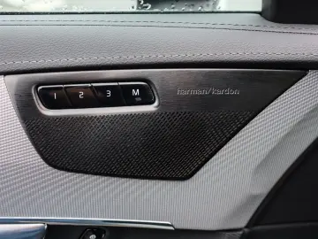 VOLVO XC90 T8 Recharge AWD Plus Bright NP 92.770 -  AH