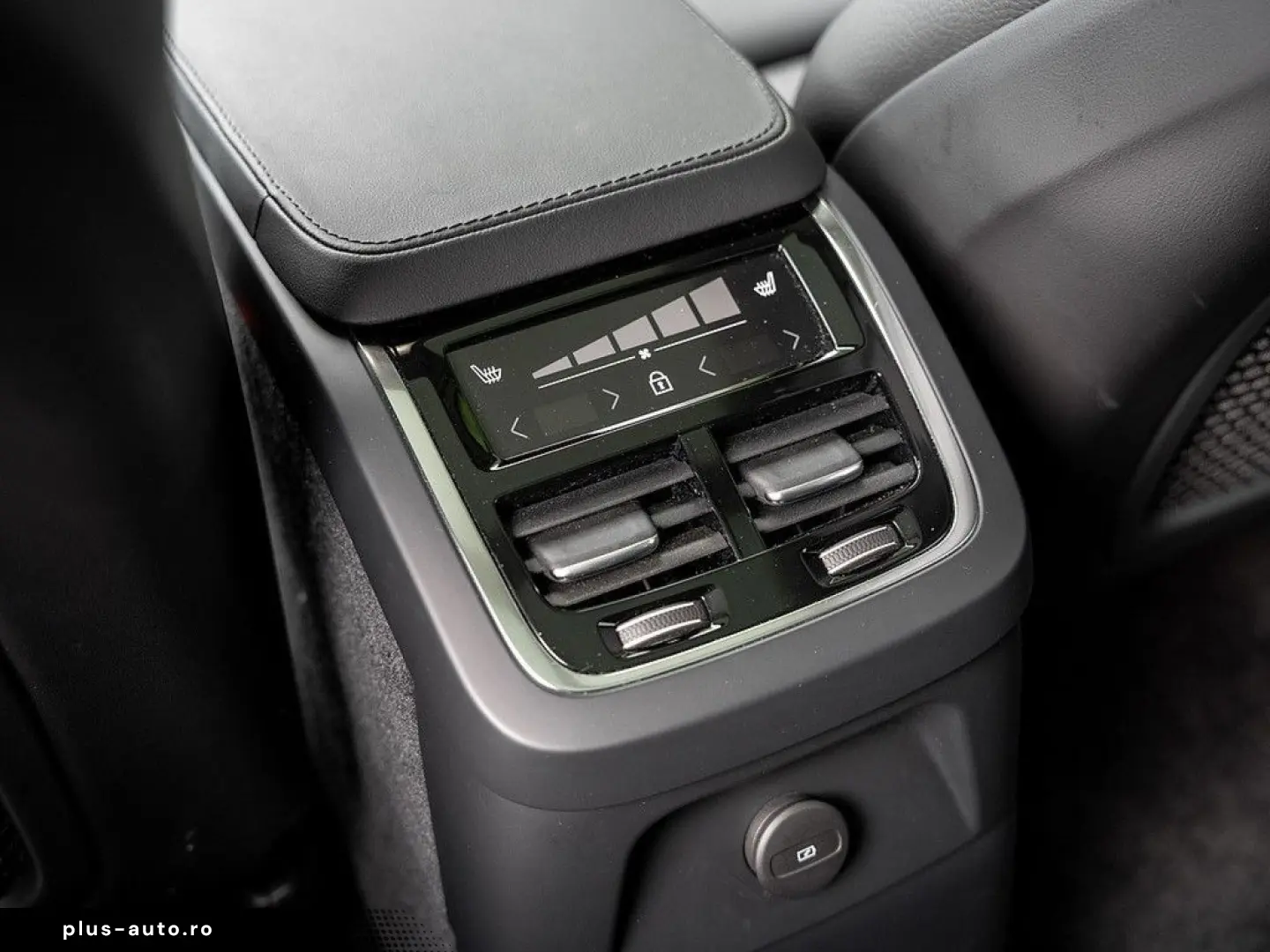 VOLVO XC90 T8 AWD Plus Bright PANORAMA   360  KAMERA