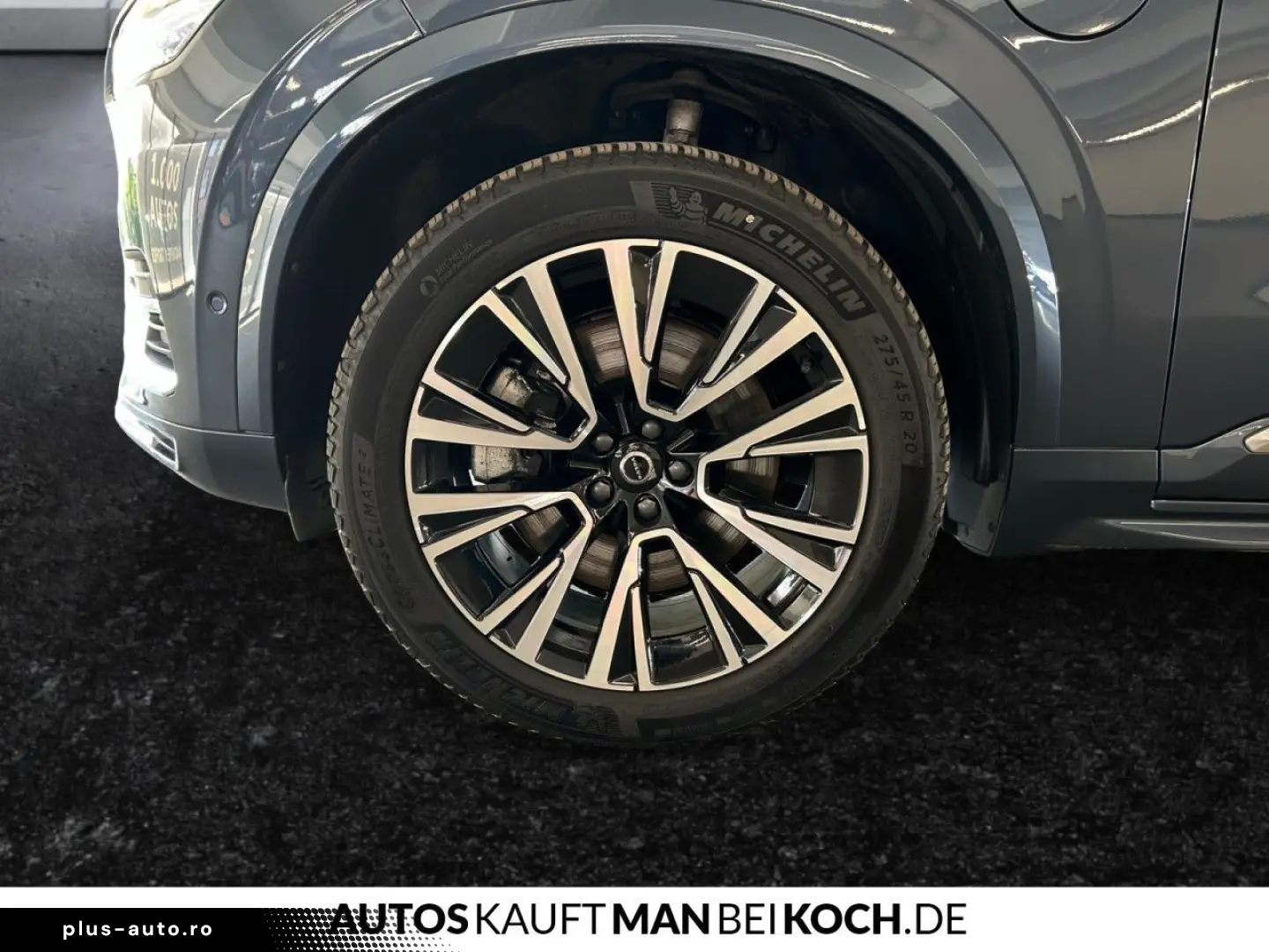 VOLVO XC90 T8 Recharge AWD PlusBright AHK PANO STH 360