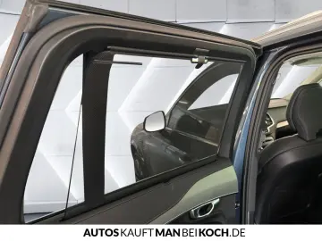 VOLVO XC90 T8 Recharge AWD PlusBright AHK PANO STH 360