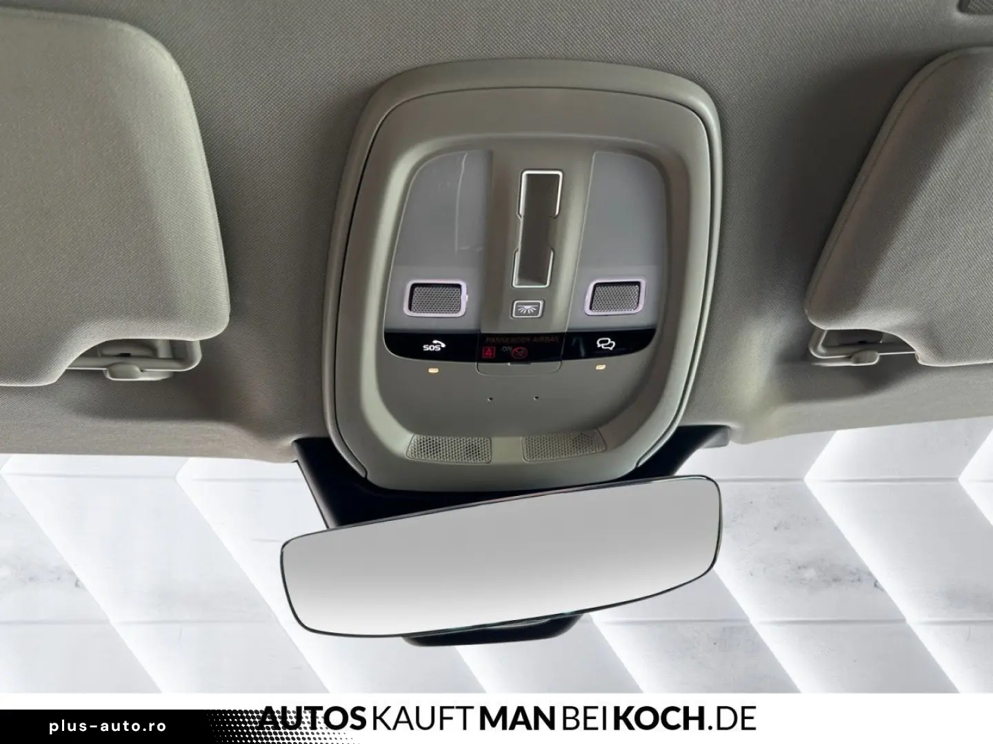 VOLVO XC90 T8 Recharge AWD PlusBright AHK PANO STH 360