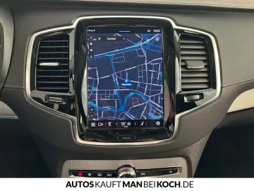 VOLVO XC90 T8 Recharge AWD PlusBright AHK PANO STH 360