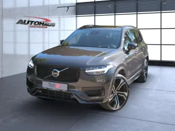 VOLVO XC90 T8 Recharge Ultra Dark Plug-In Hybrid AWD