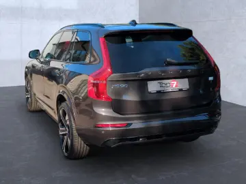 VOLVO XC90 T8 Recharge Ultra Dark Plug-In Hybrid AWD