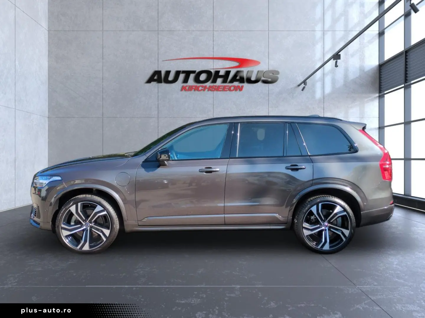 VOLVO XC90 T8 Recharge Ultra Dark Plug-In Hybrid AWD