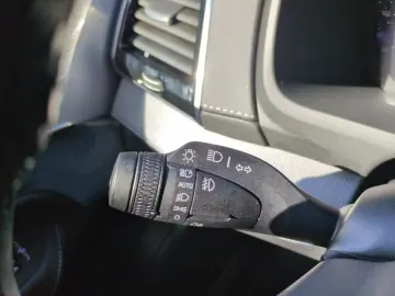 VOLVO XC90 T8 Recharge Ultra Dark Plug-In Hybrid AWD