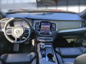 VOLVO XC90 T8 Recharge Ultra Dark Plug-In Hybrid AWD