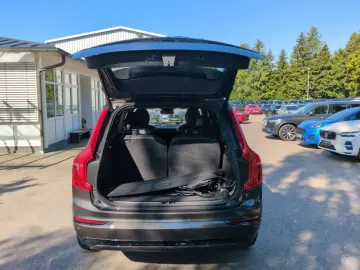 VOLVO XC90 T8 Recharge Ultra Dark Plug-In Hybrid AWD