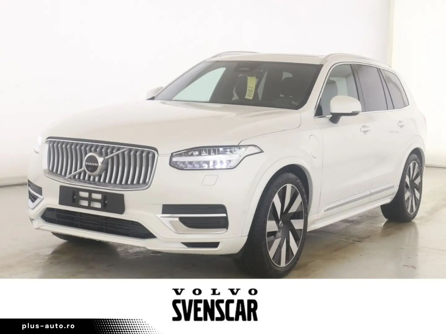 VOLVO XC90 Plus Bright Recharge Plug-In Hybrid AWD T8