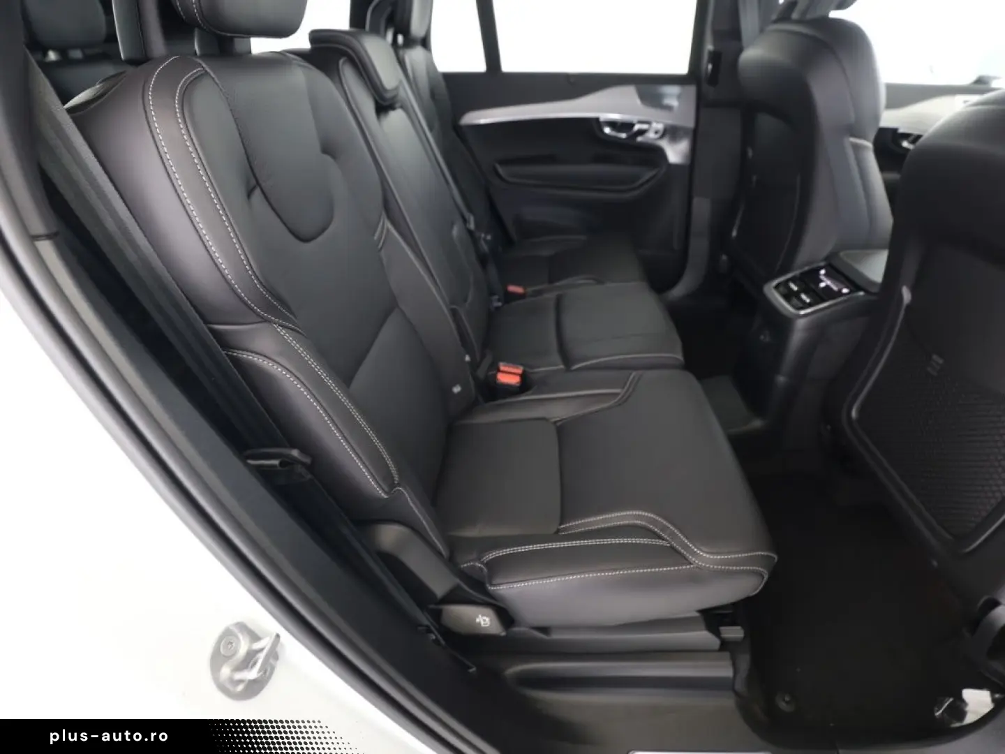 VOLVO XC90 Plus Bright Recharge Plug-In Hybrid AWD T8