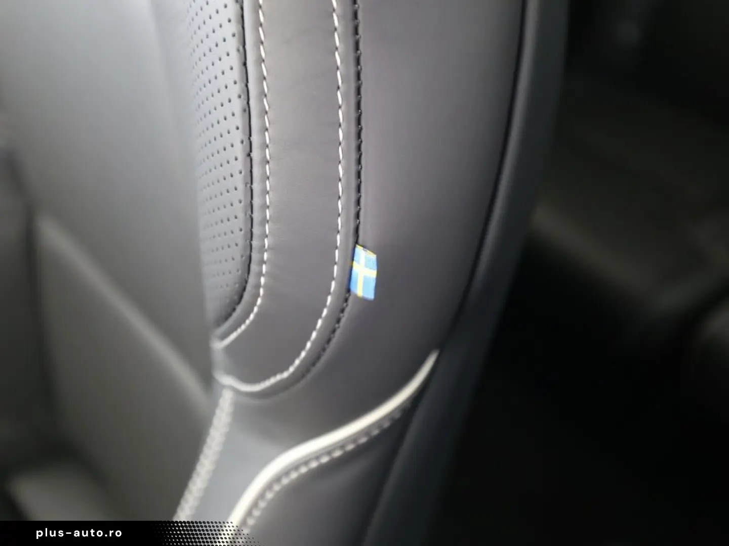 VOLVO XC90 Plus Bright Recharge Plug-In Hybrid AWD T8