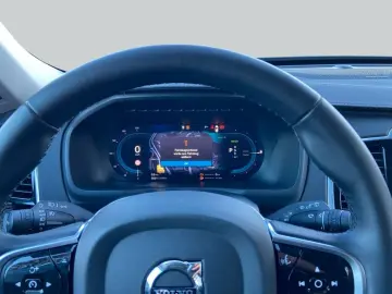 VOLVO XC90 T8 AWD Recharge Plus Dark