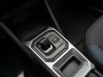 Dacia DUSTER Hybrid Automata HEV 140 Journey