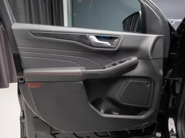 Ford Kuga 2.5 Duratec FHEV ST-LINE