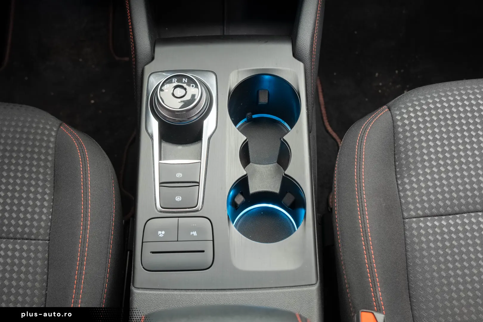 Ford Kuga 2.5 Duratec FHEV ST-LINE