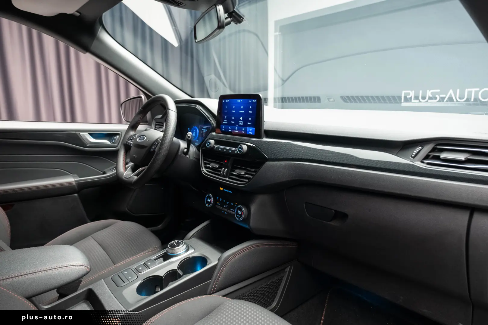 Ford Kuga 2.5 Duratec FHEV ST-LINE