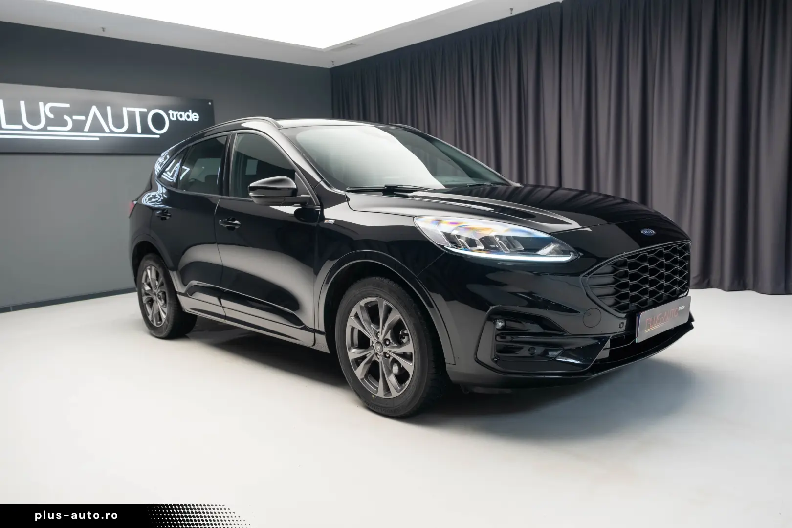 Ford Kuga 2.5 Duratec FHEV ST-LINE