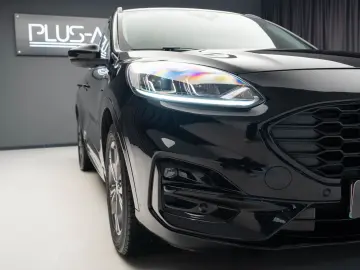 Ford Kuga 2.5 Duratec FHEV ST-LINE