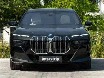 BMW 740 d M SPORT.DR.ASS.PRO.MASSAGE