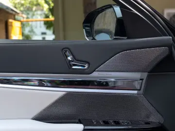 BMW 740 d M SPORT.DR.ASS.PRO.MASSAGE