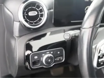 Mercedes-Benz A 250 4M Progressive