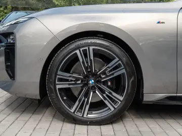 BMW 740 d xDrive M SPORT.MASSAGE.SKY