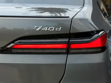 BMW 740 d xDrive M SPORT.MASSAGE.SKY