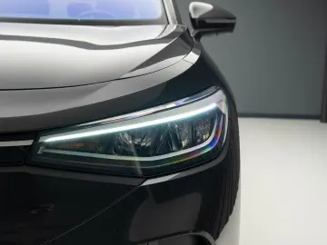 Volkswagen ID 4 Pure Performance  125 KW 170 CP