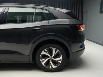 Volkswagen ID 4 Pure Performance  125 KW 170 CP