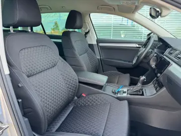 Skoda Superb 2.0 TDI DSG Style