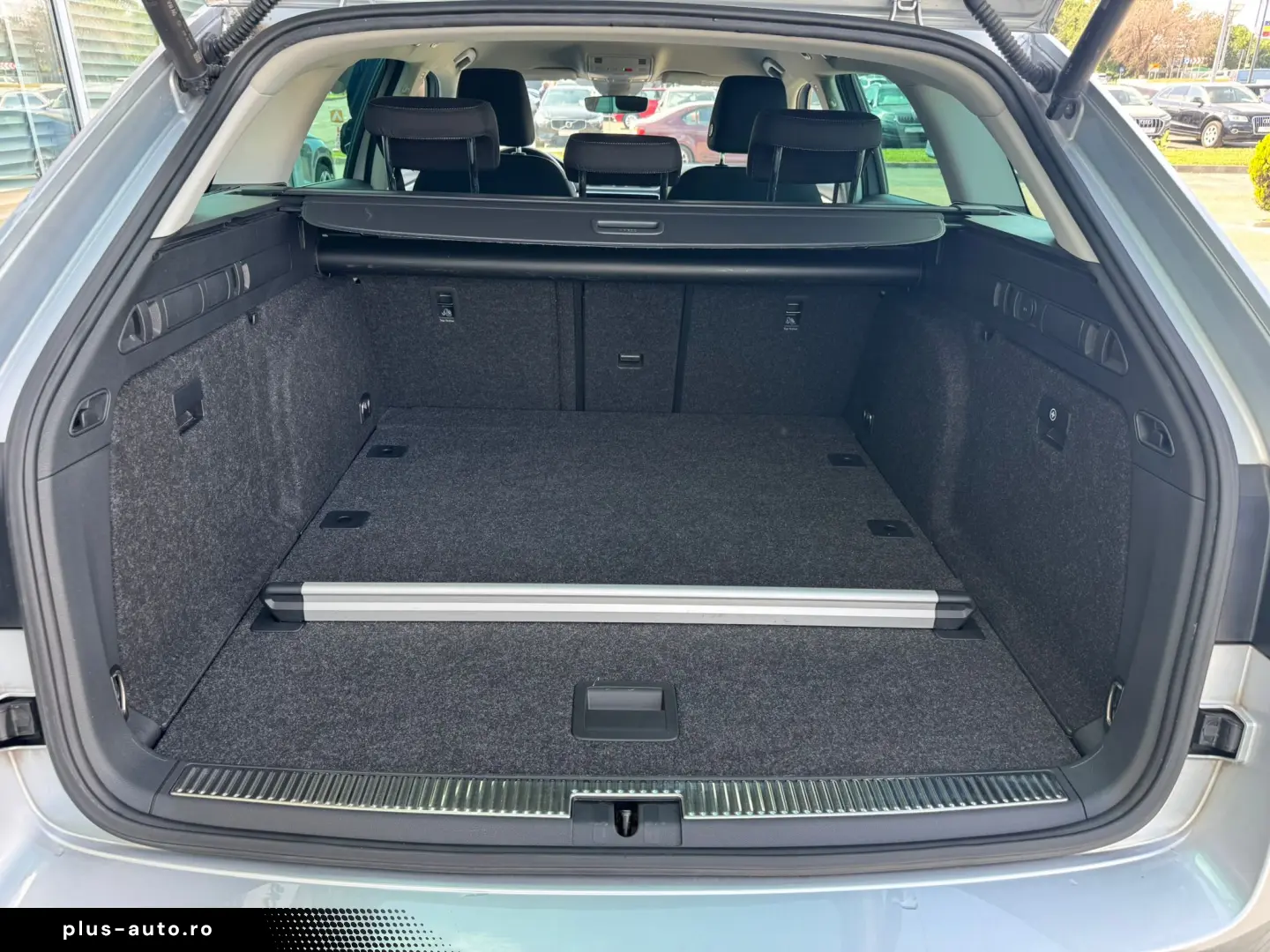 Skoda Superb 2.0 TDI DSG Style