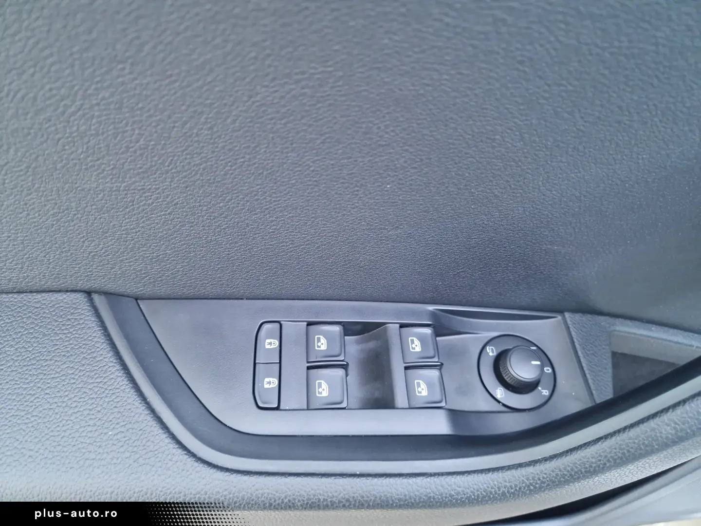 Skoda Superb 2.0 TDI DSG Style