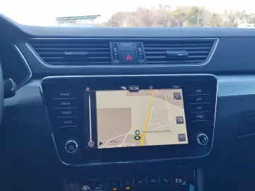 Skoda Superb 2.0 TDI DSG Style