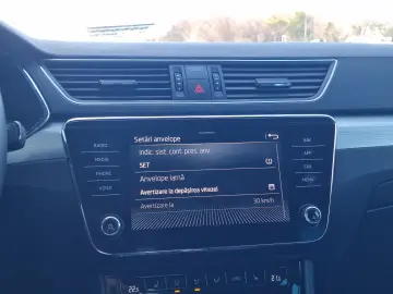 Skoda Superb 2.0 TDI DSG Style