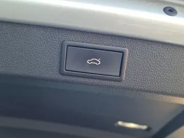 Skoda Superb 2.0 TDI DSG Style