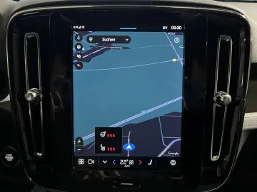 VOLVO XC40 B3 Plus Dark ACC BLIS 360  Pixel-LED Leder