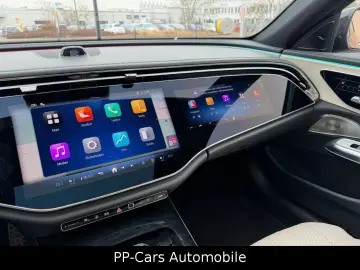 MERCEDES-BENZ E 220 d AMG PREMIUM  Superscreen MASSA&hellip;